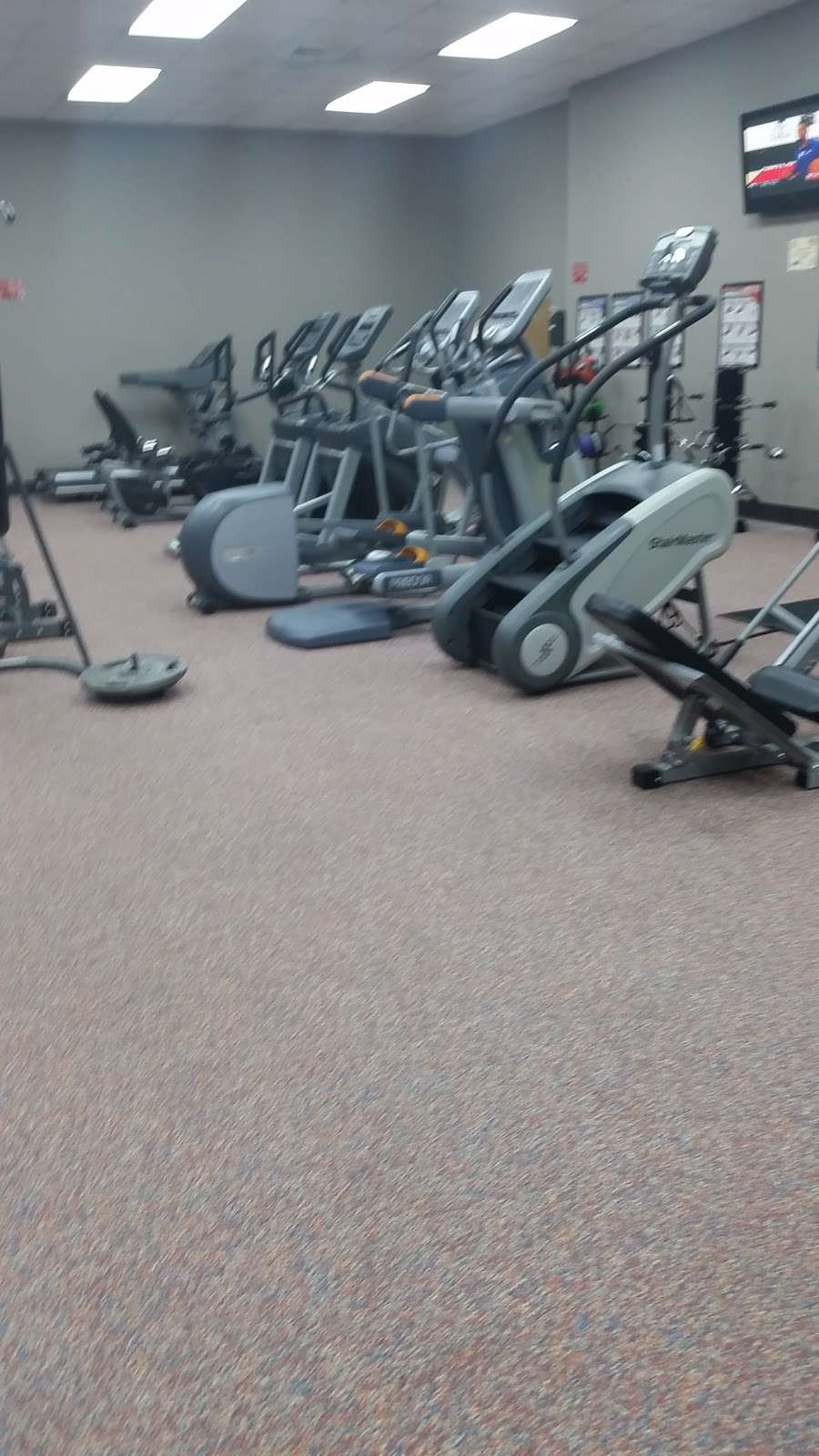 Barrera Community Fitness Center | 5800 Enrique M. Barrera Pkwy, San Antonio, TX 78227, USA | Phone: (210) 207-3221