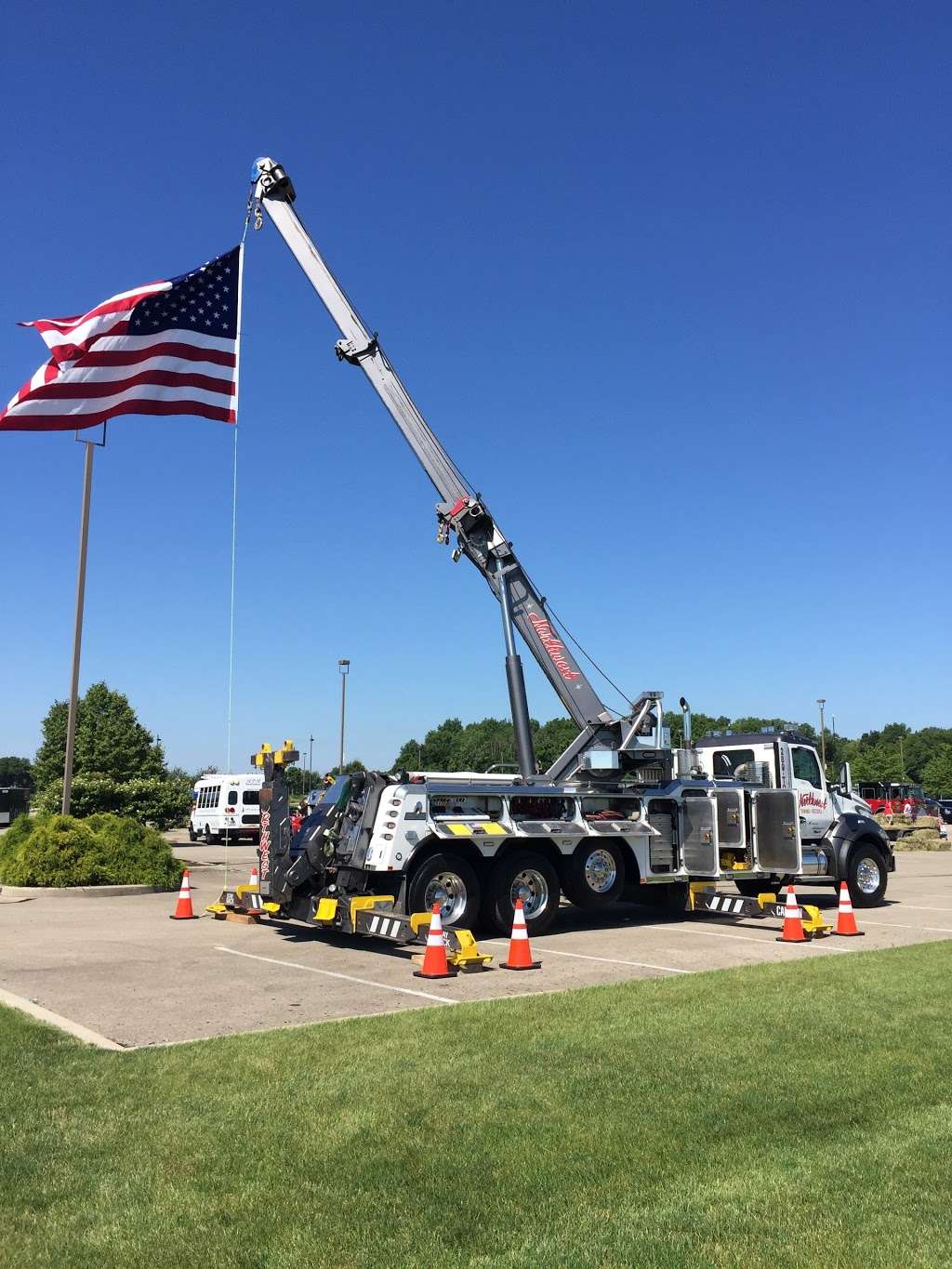 Northwest Towing & Recovery | 1625 E 60th St, Anderson, IN 46013, USA | Phone: (765) 643-3333