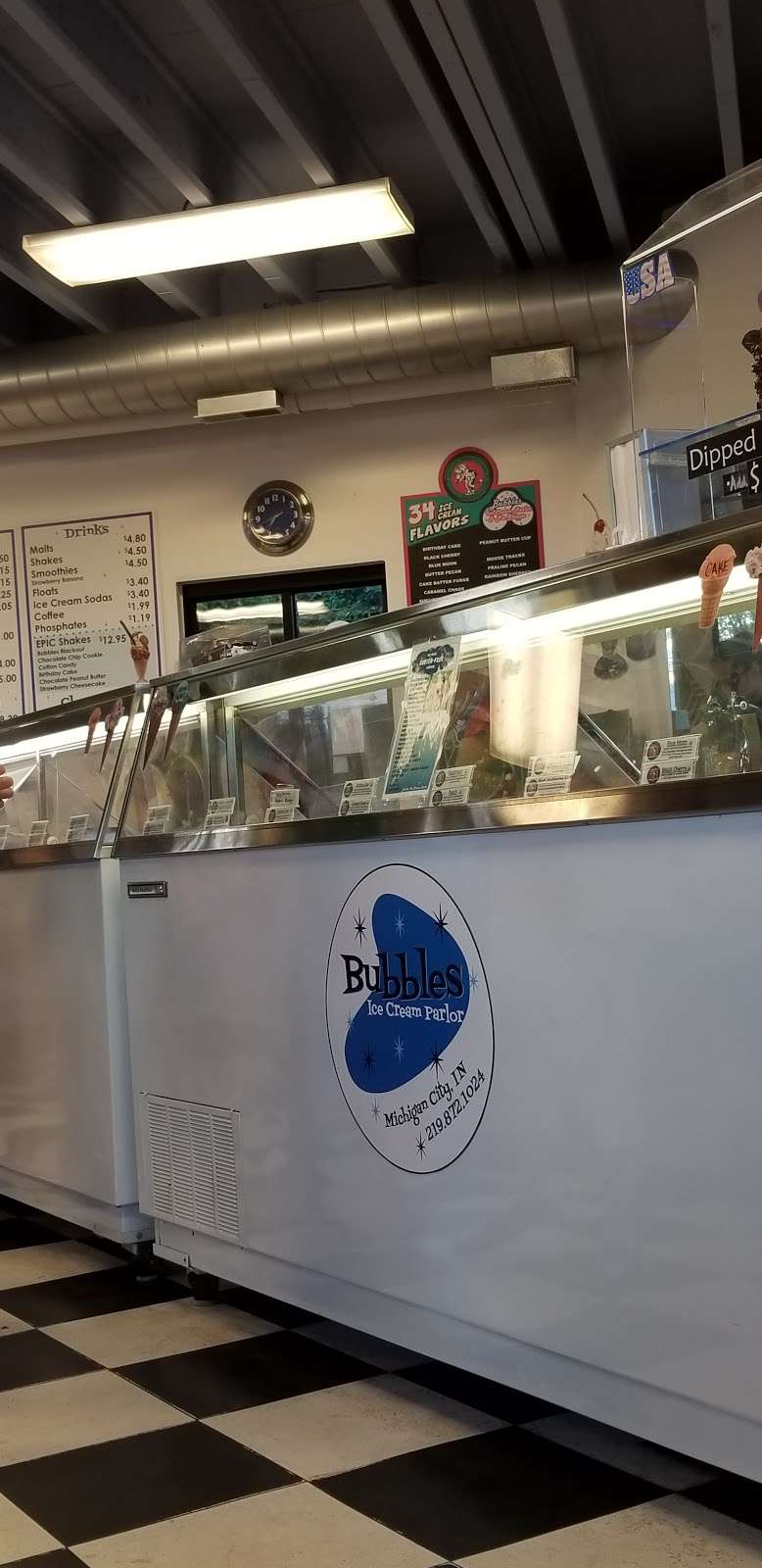 Bubbles Ice Cream Parlor | 115 W Coolspring Ave, Michigan City, IN 46360 | Phone: (219) 872-1024