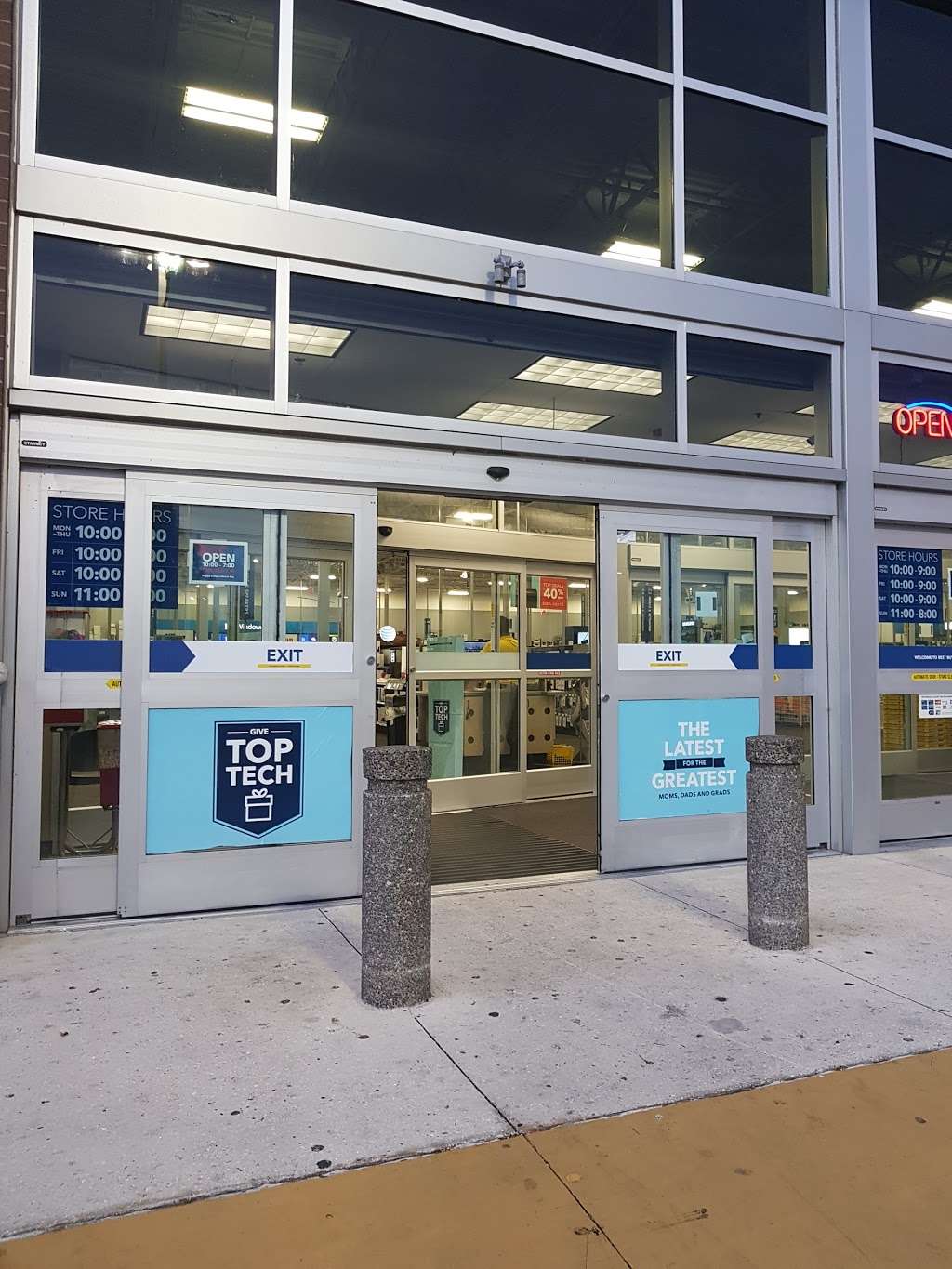 Best Buy 1620 W Osceola Pkwy Kissimmee Fl 34741 Usa
