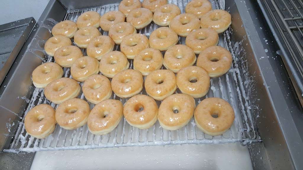 Boiling Donuts | 11102 Farm to Market Rd 1301, Boling-Iago, TX 77420, USA | Phone: (979) 488-1062