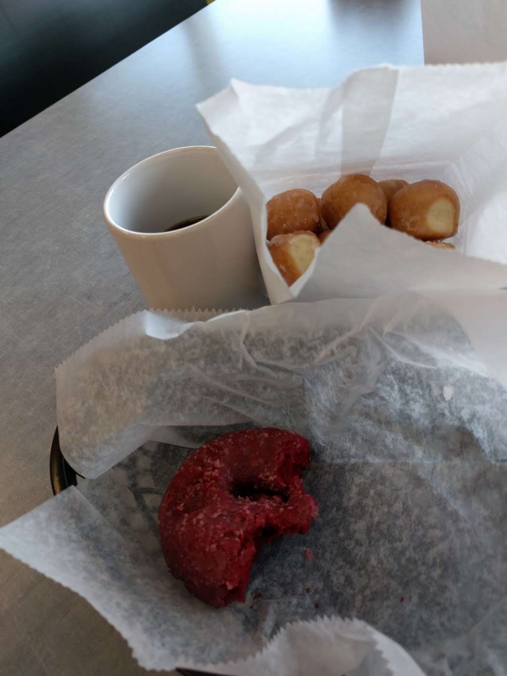 Doughboys Donut | 11559 E 63rd St, Raytown, MO 64133, USA | Phone: (816) 358-0840