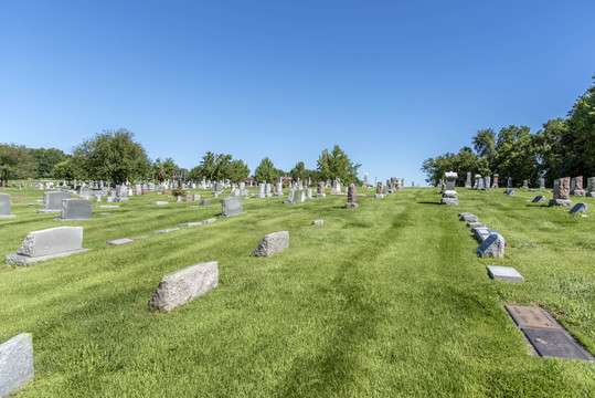 Barry Cemetery | 1327 NW Barry Rd, Kansas City, MO 64155 | Phone: (816) 452-8419