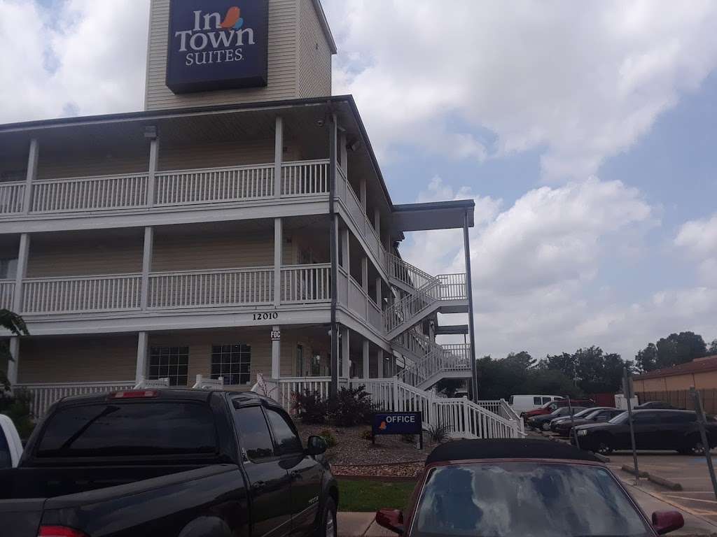 InTown Suites Extended Stay Houston TX - Greenspoint | 12010 Kuykendahl Rd, Houston, TX 77067 | Phone: (281) 873-0700