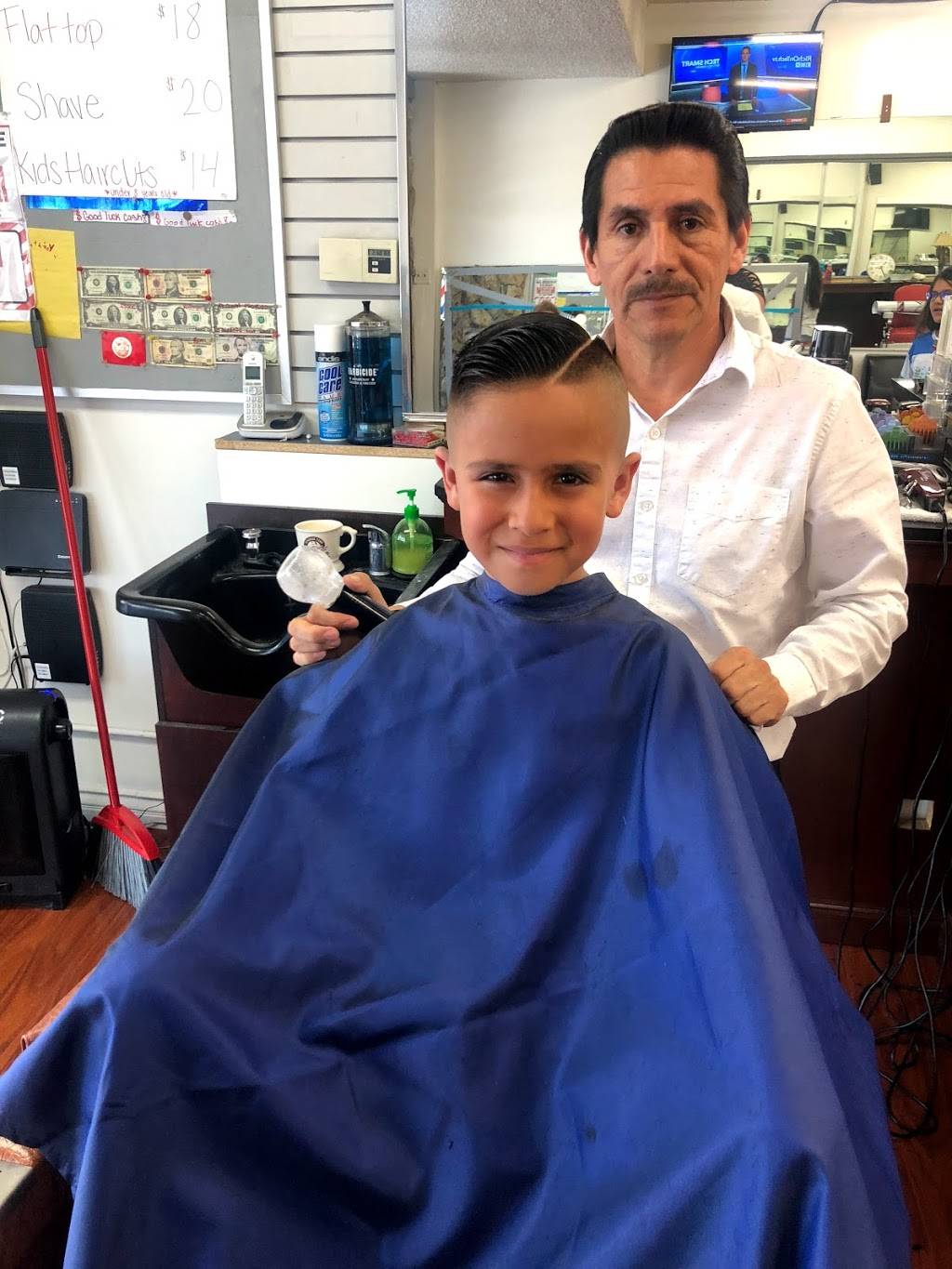 Alfredos Barber Shop | 11047 Balboa Blvd, Granada Hills, CA 91344, USA | Phone: (818) 923-5335