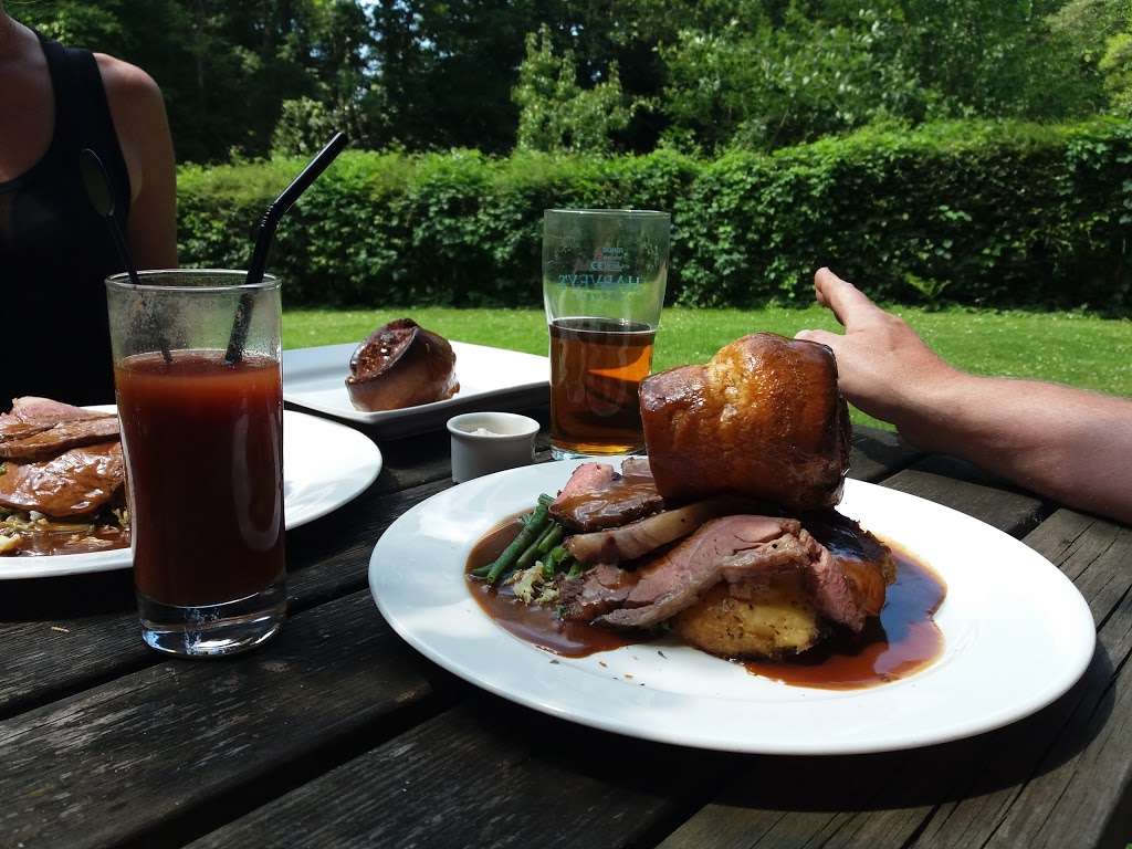 The Hatch Inn | Colemans Hatch, Hartfield TN7 4EJ, UK | Phone: 01342 822363