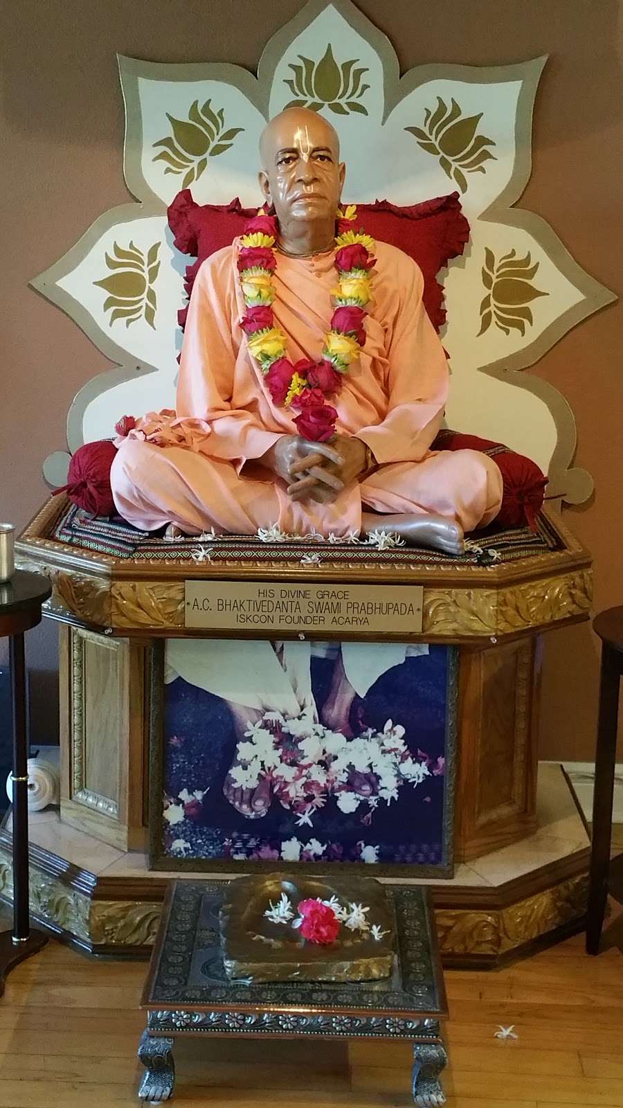 ISKCON Orlando | 2651 Rouse Rd, Orlando, FL 32817 | Phone: (407) 439-4394