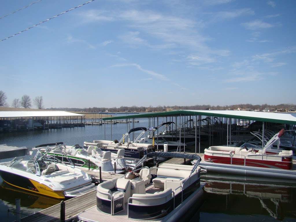 Lake Viking Marine | 2060 Lake Viking Terrace, Gallatin, MO 64640 | Phone: (660) 663-3722