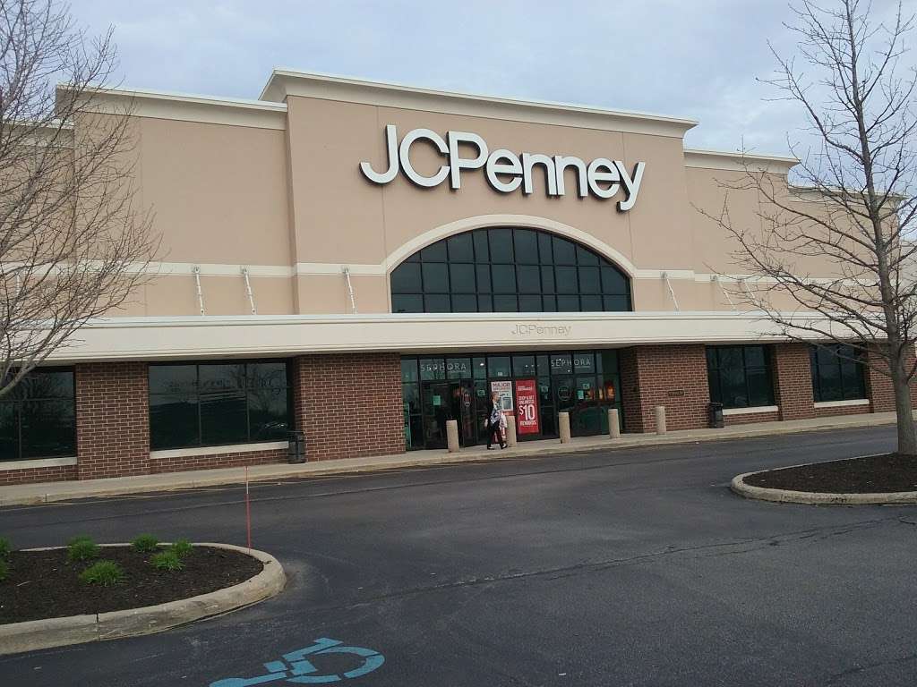 JCPenney | 410 Porters Vale Blvd, Valparaiso, IN 46383, USA | Phone: (219) 531-0596