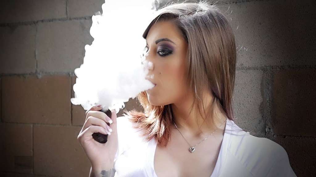 True Glass CBD Smoke Shop | 8621 W Airport Blvd #I, Houston, TX 77071, USA | Phone: (832) 727-5708