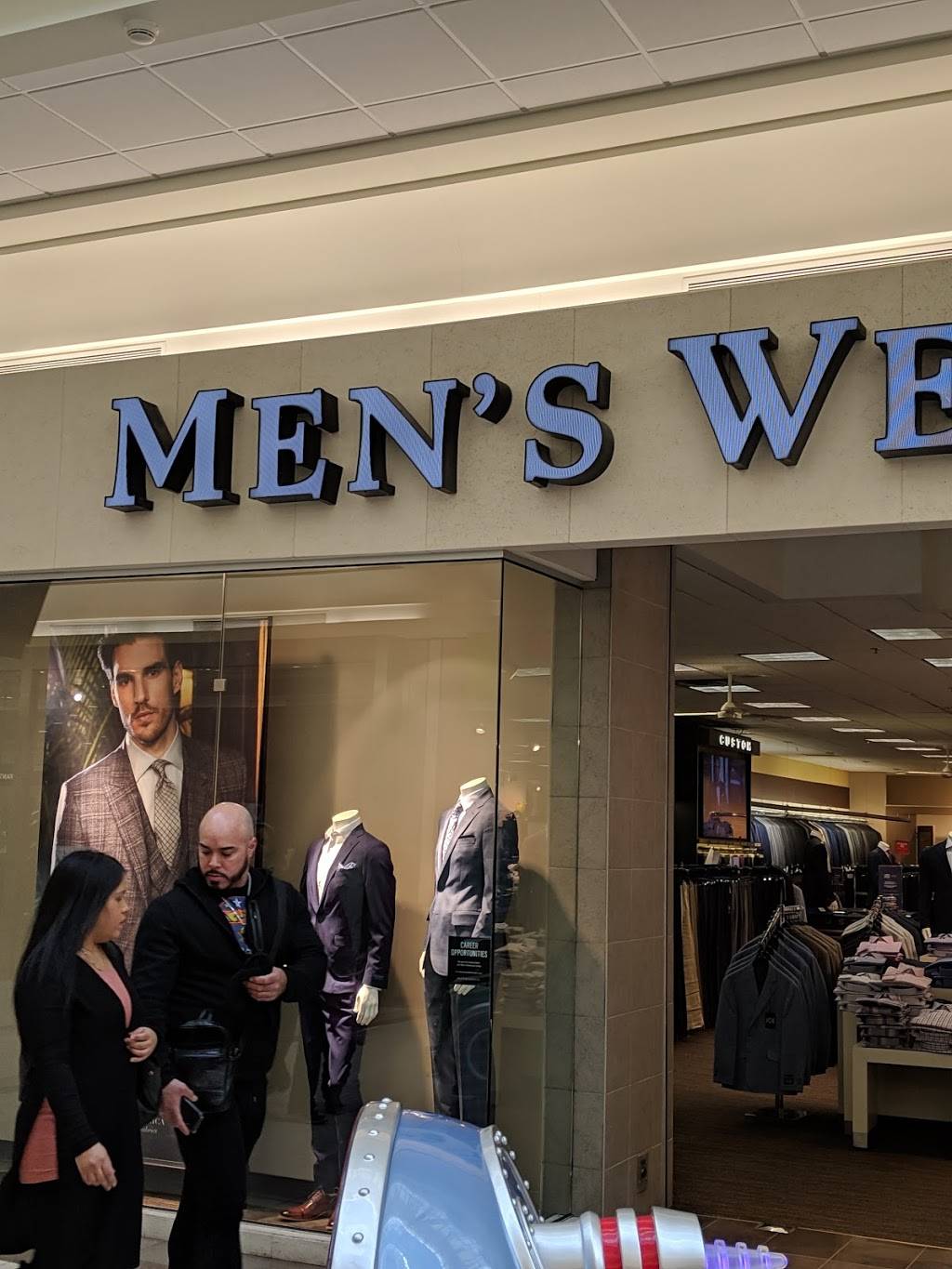 Mens Wearhouse | 60 South Ave, Burlington, MA 01803, USA | Phone: (781) 272-3890