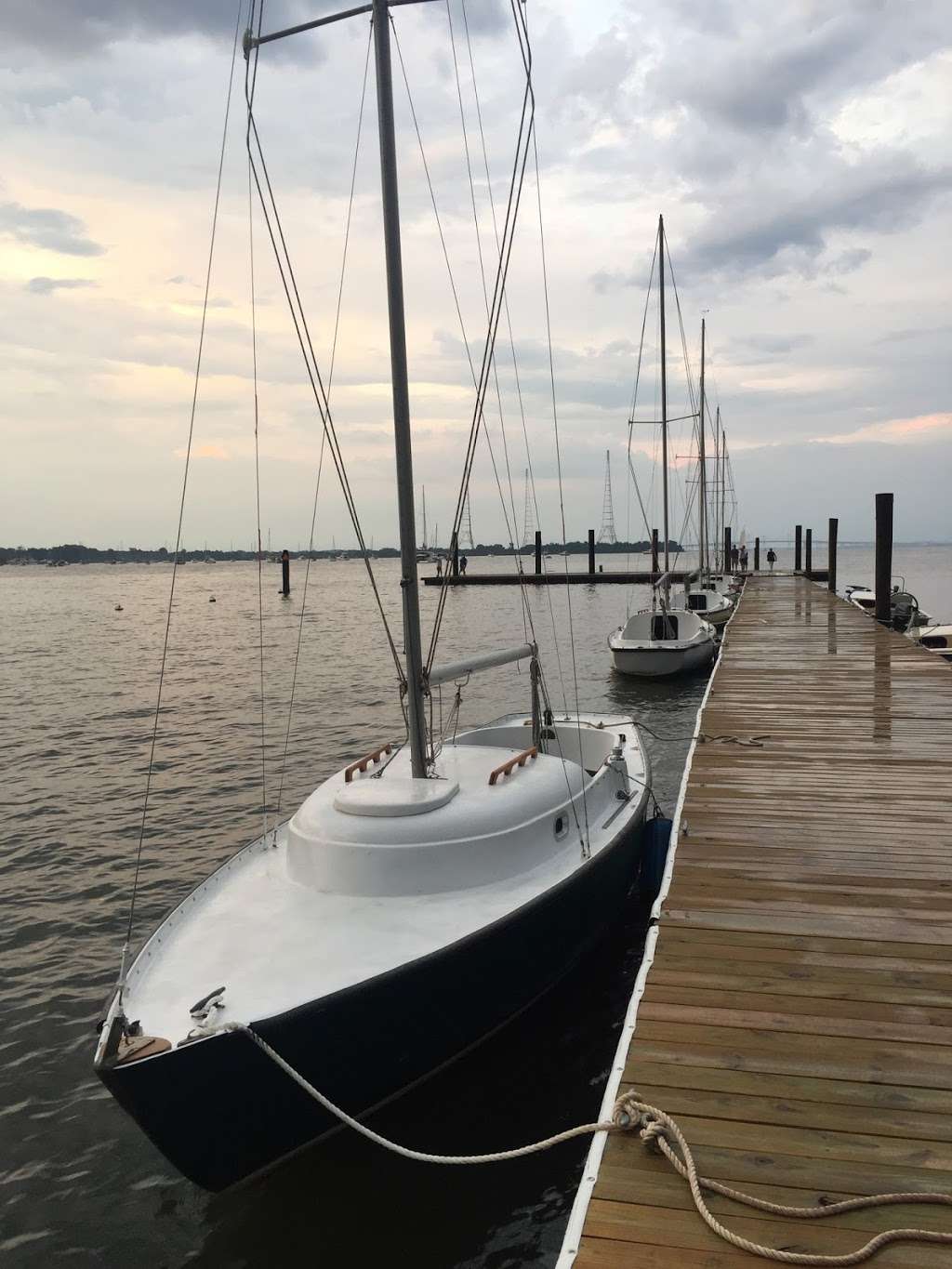 Annapolis Sailing School | 7001 Bembe Beach Rd, Annapolis, MD 21403, USA | Phone: (410) 267-7205