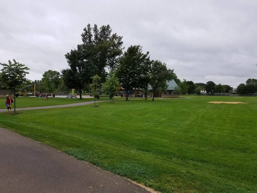 Andrews Park Splash Pad | 7200 117th Ave N, Champlin, MN 55316, USA | Phone: (763) 421-2820