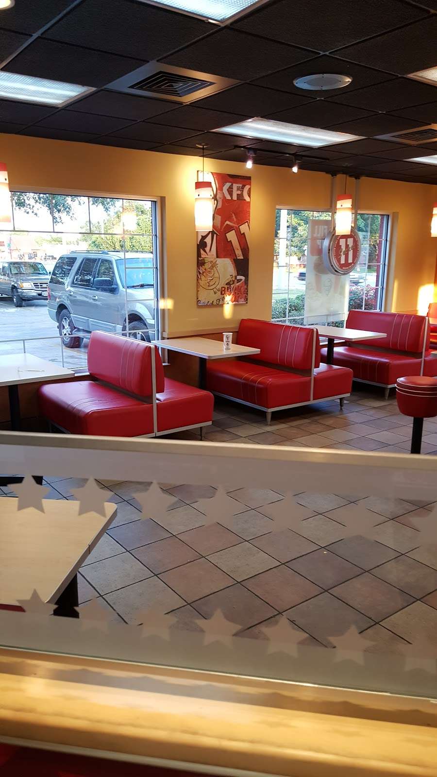 KFC | 802 W Southmore Ave, Pasadena, TX 77502, USA | Phone: (713) 475-2568