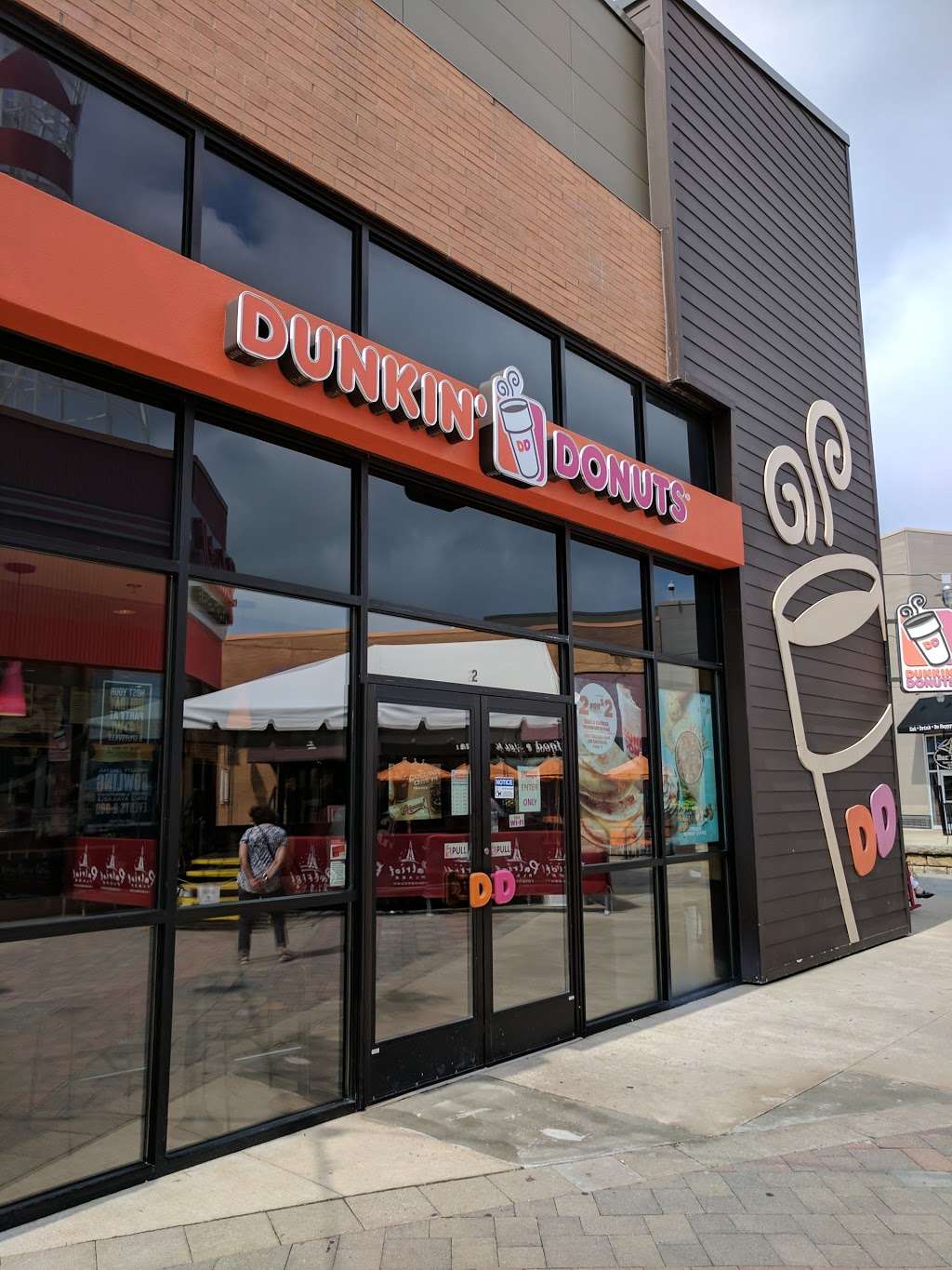 Dunkin | 221 Patriot Pl, Foxborough, MA 02035, USA | Phone: (508) 543-2650