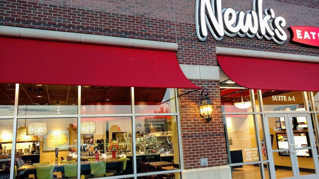 Newks Eatery | 1279 N Emerson Ave #1, Greenwood, IN 46143 | Phone: (317) 882-2300