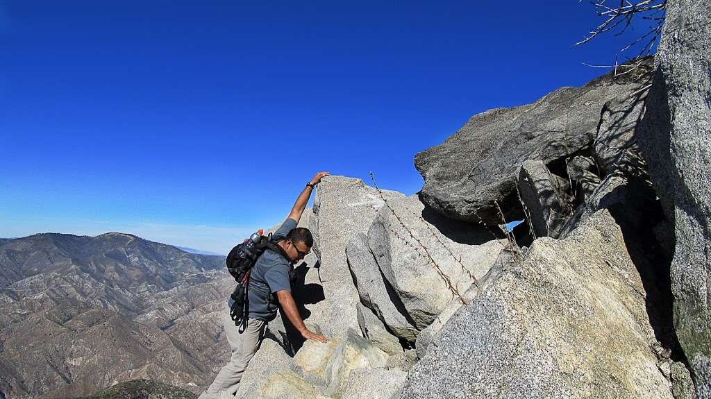 Colby Canyon Trailhead | 701 Angeles Crest Hwy, Tujunga, CA 91042