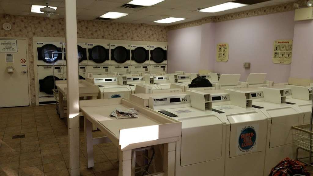 Hamburg Coin Laundry | 552 State St, Hamburg, PA 19526, USA | Phone: (610) 562-4890