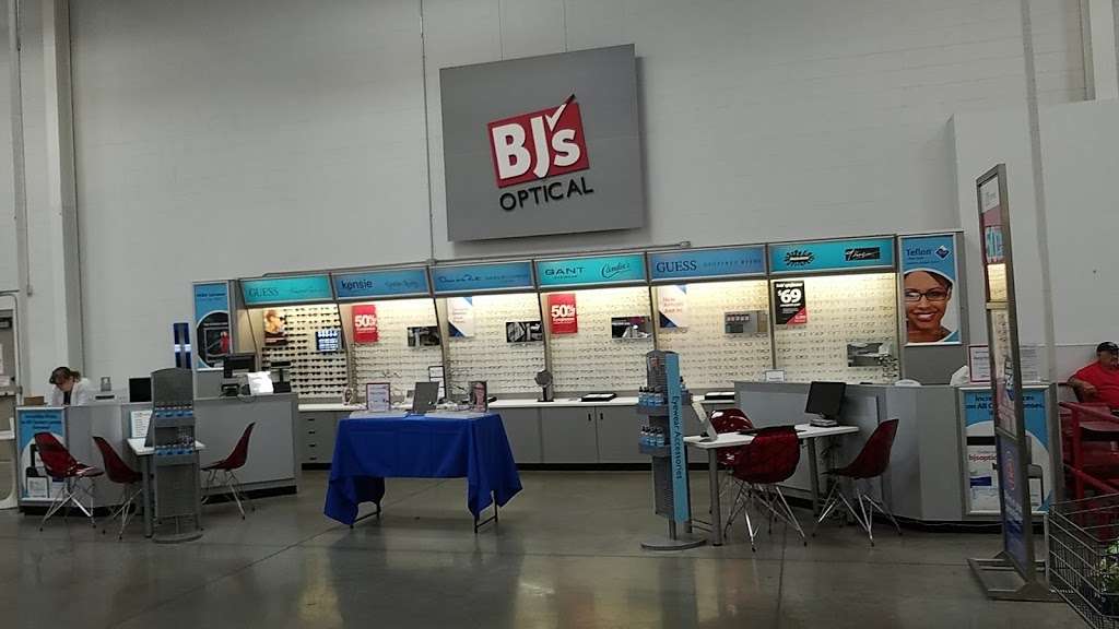 BJs Optical | 21 Ward St, Revere, MA 02151, USA | Phone: (781) 284-5211