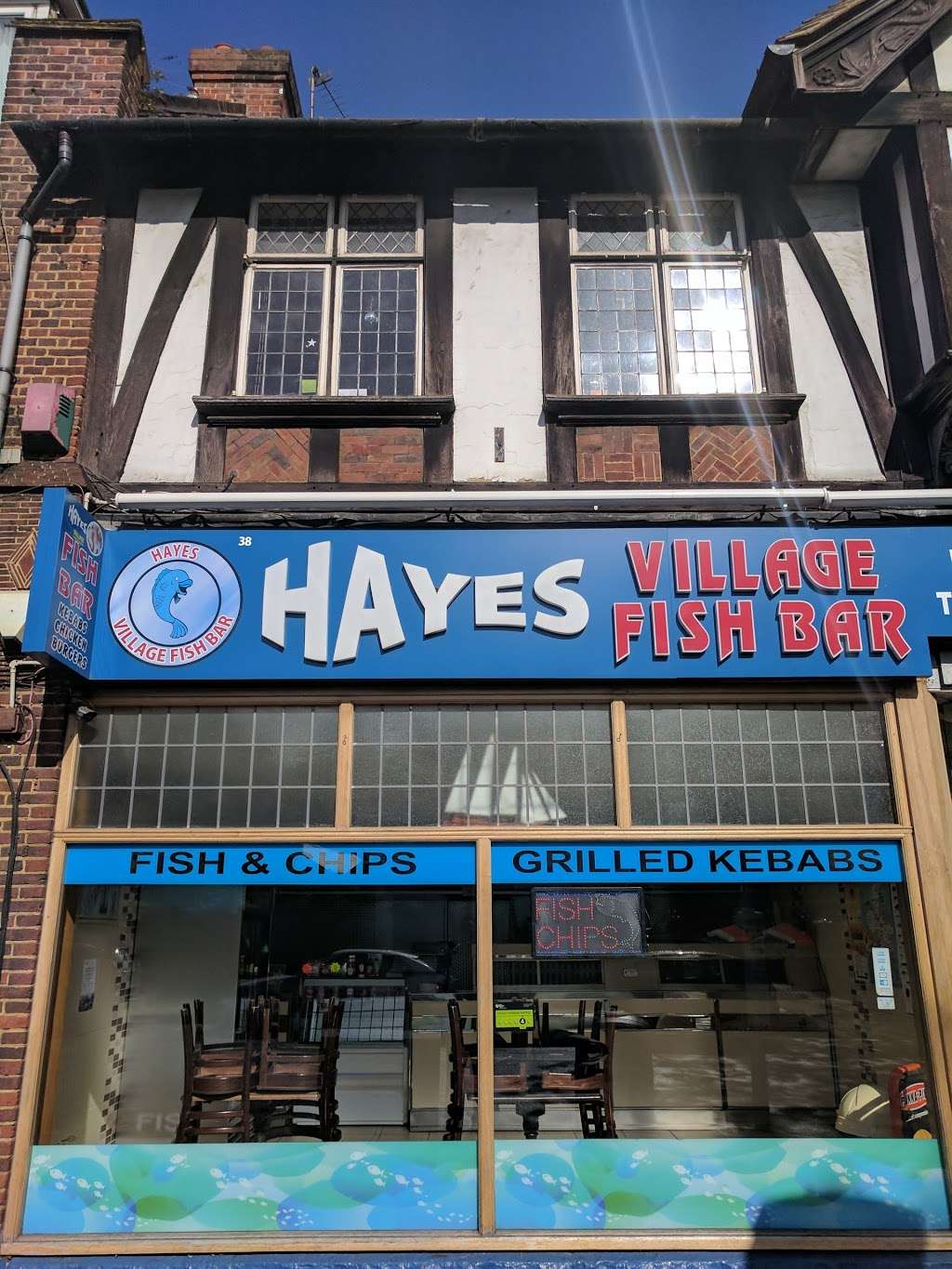 Hayes Village Fish Bar | 38 Hayes St, Bromley BR2 7LD, UK | Phone: 020 3602 8512