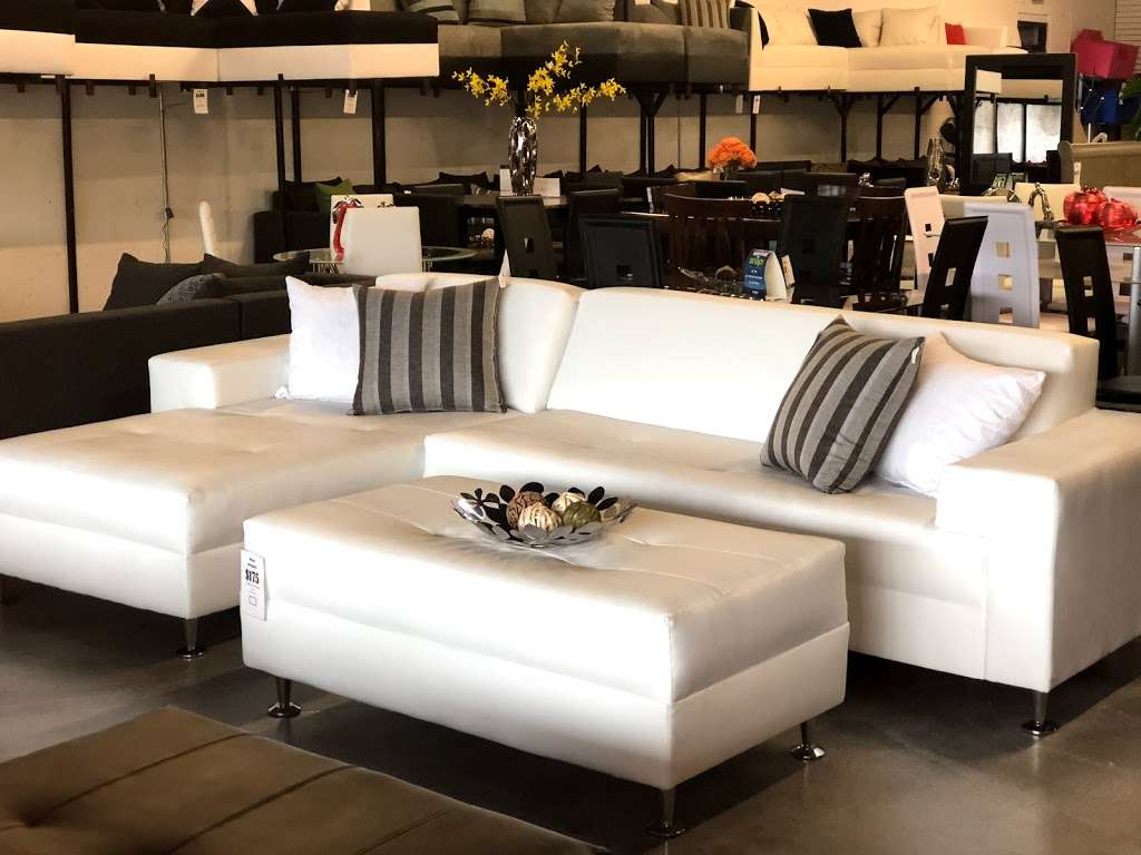 Smart Buy Furniture | 475 E Okeechobee Rd, Hialeah, FL 33010, USA | Phone: (786) 210-5112