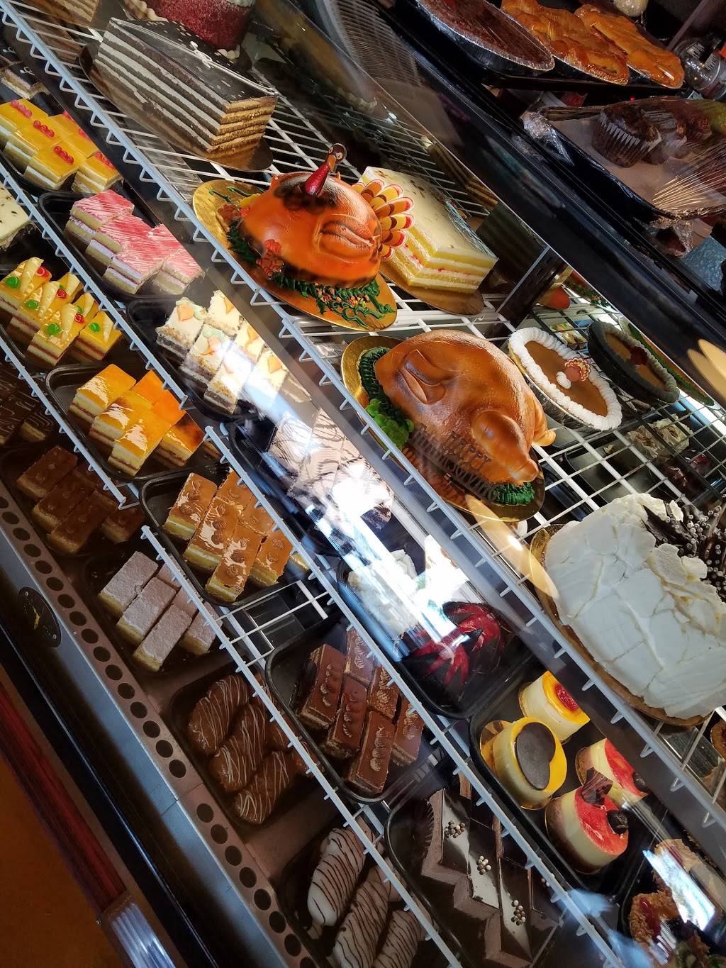 Pinecrest Bakery - Bird Road West | 11375 SW 40th St, Miami, FL 33165, USA | Phone: (305) 228-9222