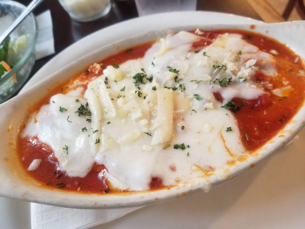 Pasquales Italian Resturant and Pizzeria | 6427 S Chickasaw Trail, Orlando, FL 32829, USA | Phone: (407) 281-1633
