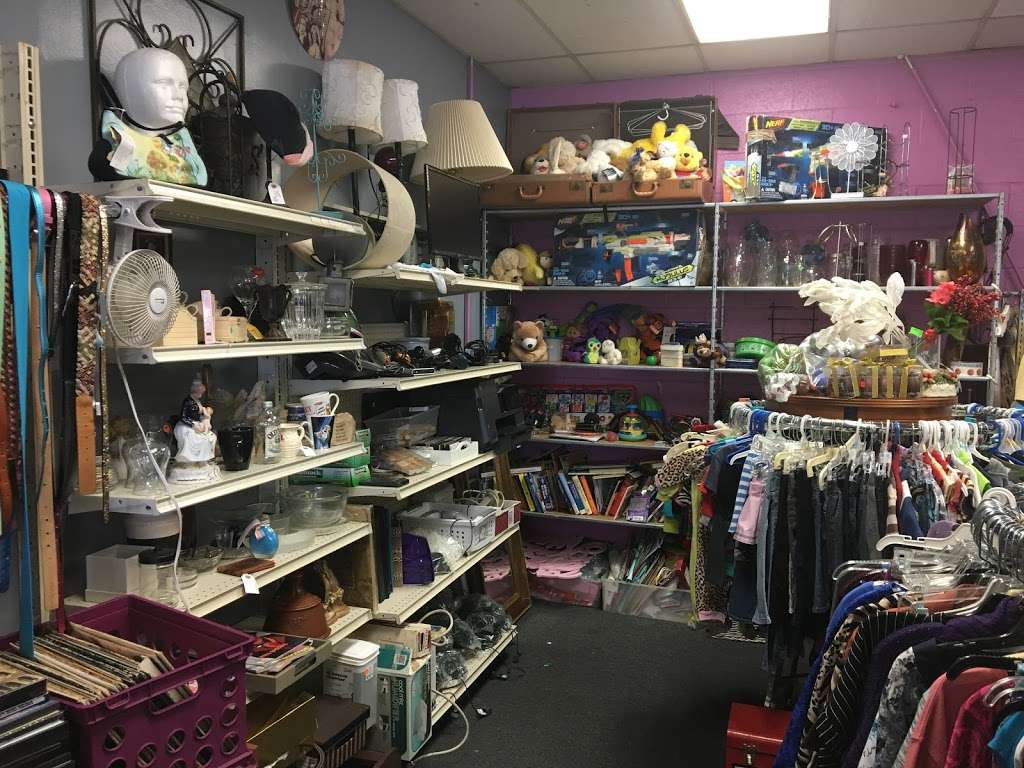 Jc Thrift Store | 22104 Norwalk Blvd, Hawaiian Gardens, CA 90716, USA