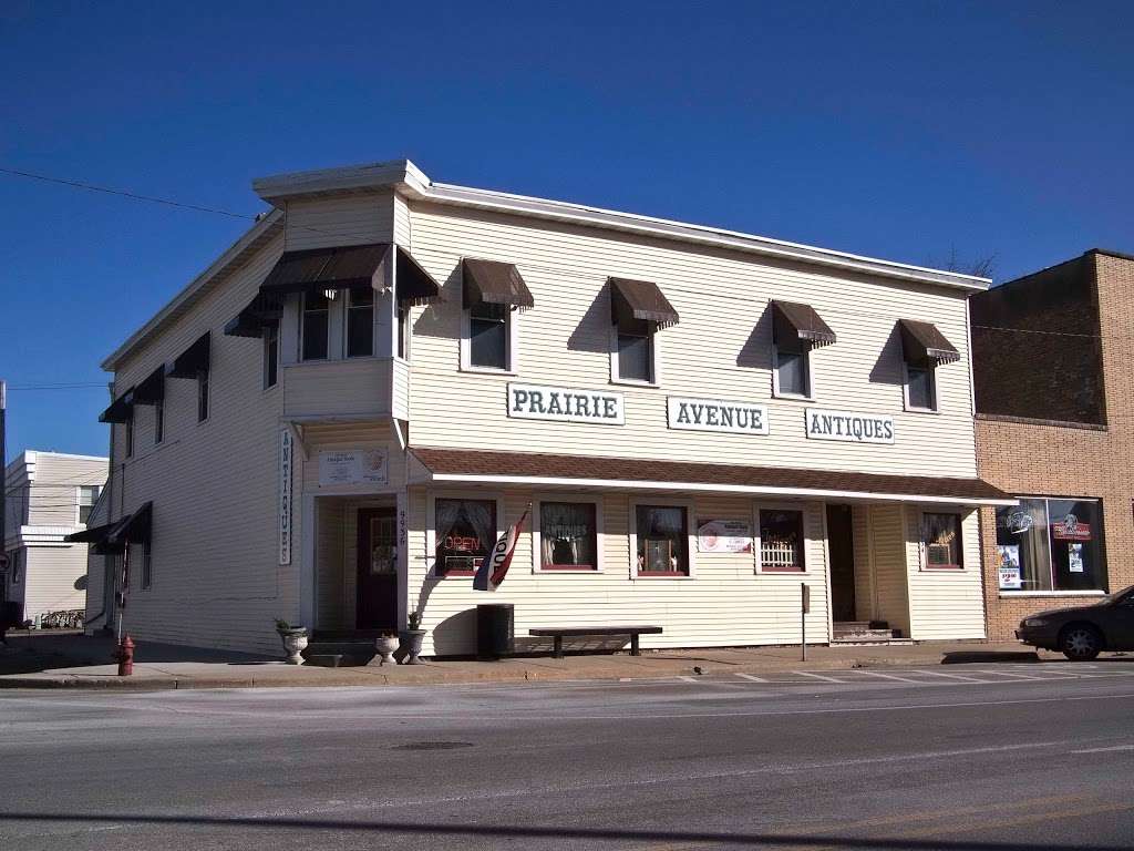 Prairie Avenue Antiques & The Tack Exchange | 9936 Main St, Hebron, IL 60034, USA | Phone: (815) 648-4507
