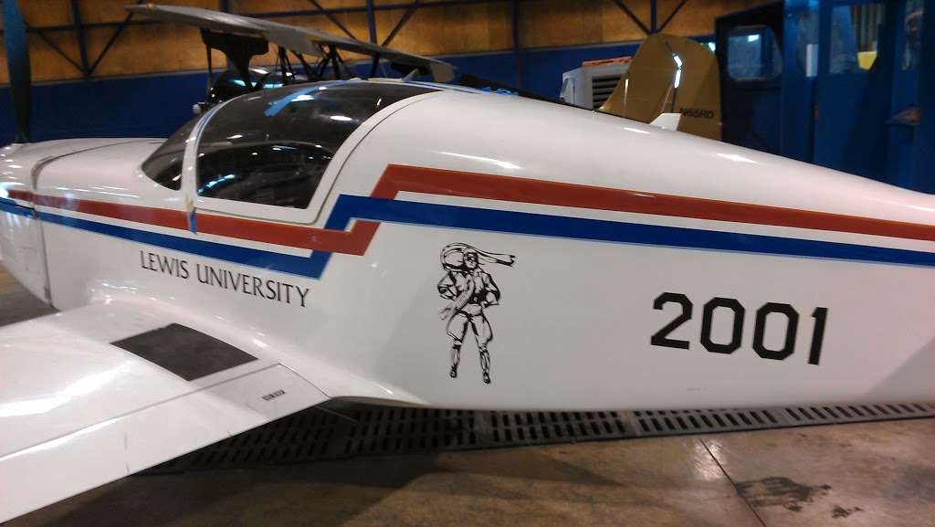 Lewis University Airport | 1 George J Michas Dr, Romeoville, IL 60446, USA | Phone: (815) 838-9497