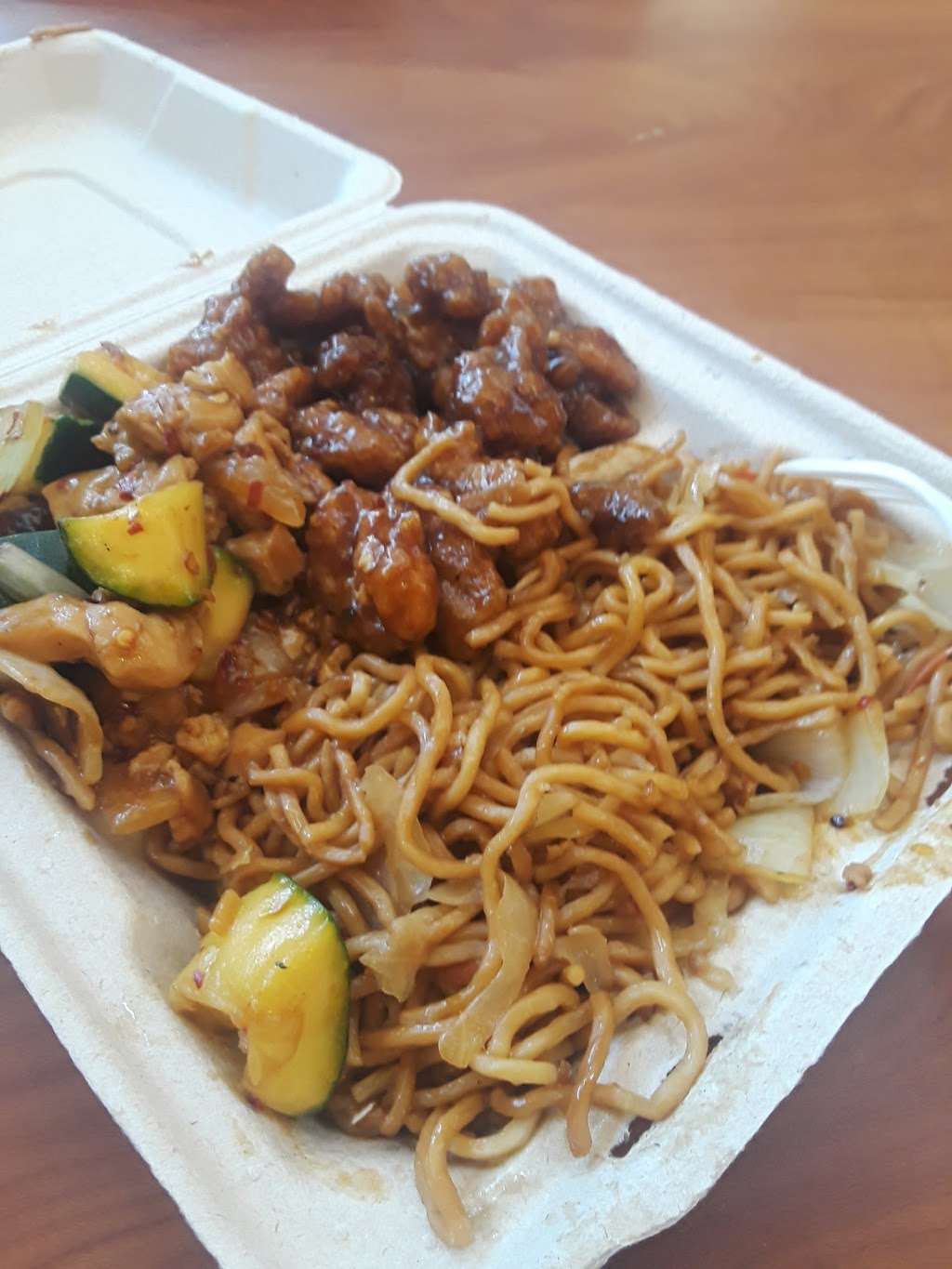 Manchu Wok | Chicago OHare International Airport, Terminal 1, Gate C19 - Food Court, 10000 Bessie Coleman Dr, Chicago, IL 60666, USA | Phone: (206) 248-2800