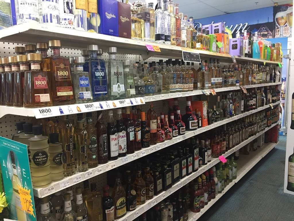 Dobbin Square Liquors | 6480 Dobbin Center Way B, Columbia, MD 21045, USA | Phone: (410) 715-7061