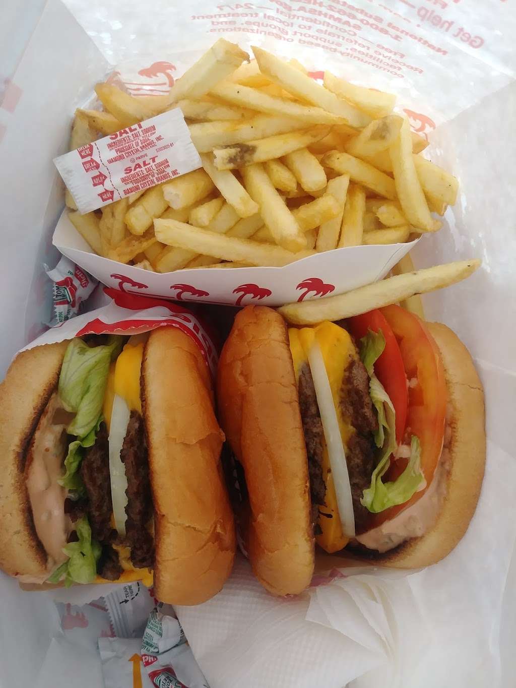 In-N-Out Burger | 7467 Indiana Ave, Riverside, CA 92504, USA | Phone: (800) 786-1000