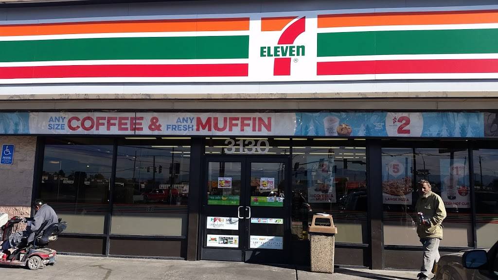 ATM (7 Eleven) | 3635 Las Vegas Blvd N, Las Vegas, NV 89115, USA | Phone: (702) 643-1355