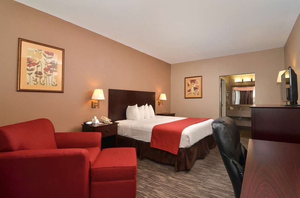 Best Western Dayton Inn & Suites | 1751 W US-90, Dayton, TX 77535 | Phone: (936) 258-7600