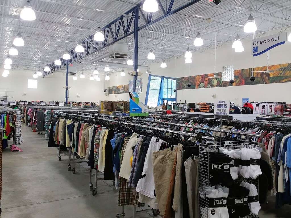 Goodwill Lakeland Superstore | 5411 Florida Ave S, Lakeland, FL 33813, USA | Phone: (863) 646-4301