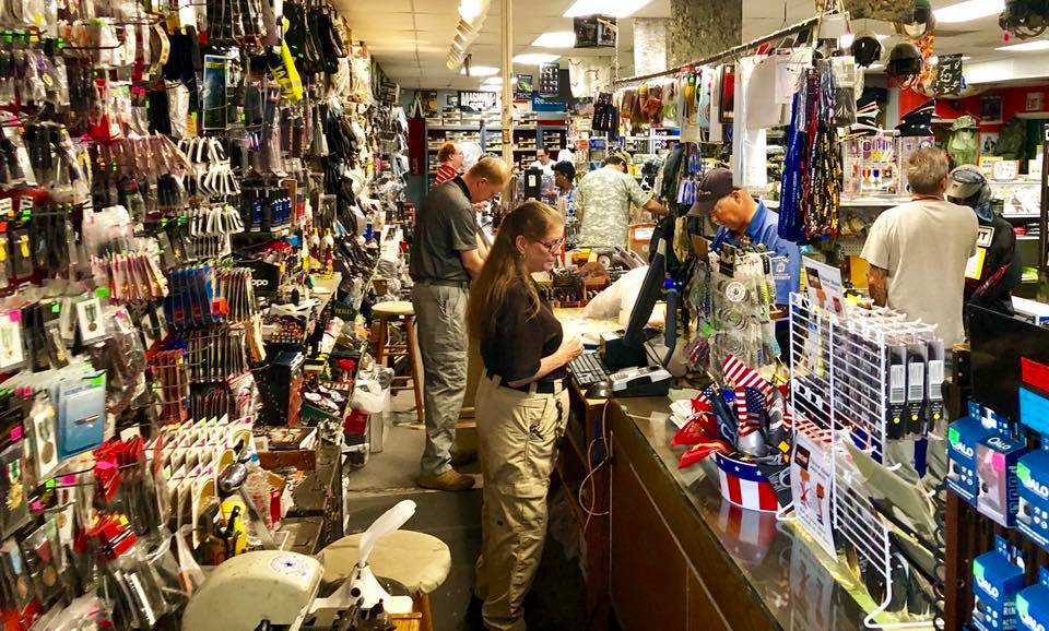 Headquarters Military Surplus | 1450 Skipper Rd, Tampa, FL 33613 | Phone: (813) 971-8805