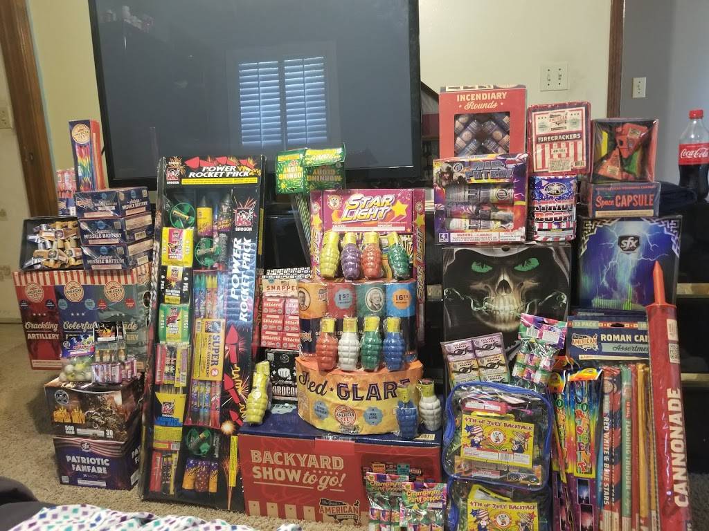 Superior Fireworks | 1425 Blanding Blvd, Orange Park, FL 32065 | Phone: (904) 213-0615