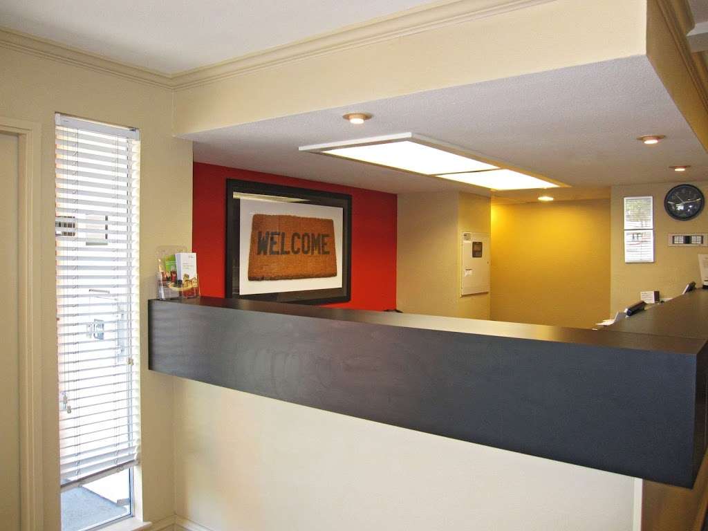 Extended Stay America - San Francisco - San Mateo - SFO | 1830 Gateway Dr, San Mateo, CA 94404, USA | Phone: (650) 574-1744