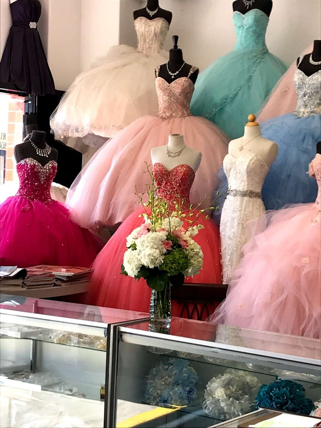 Impressions Bridal Shop | 424 W Whittier Blvd, Montebello, CA 90640, USA | Phone: (323) 721-1612