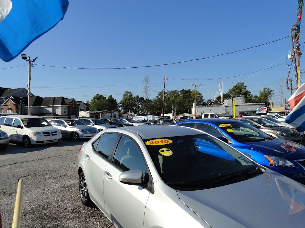 Car Connection & Finance | 9925 Farm to Market 1960 Rd W, Houston, TX 77070, USA | Phone: (281) 955-9800