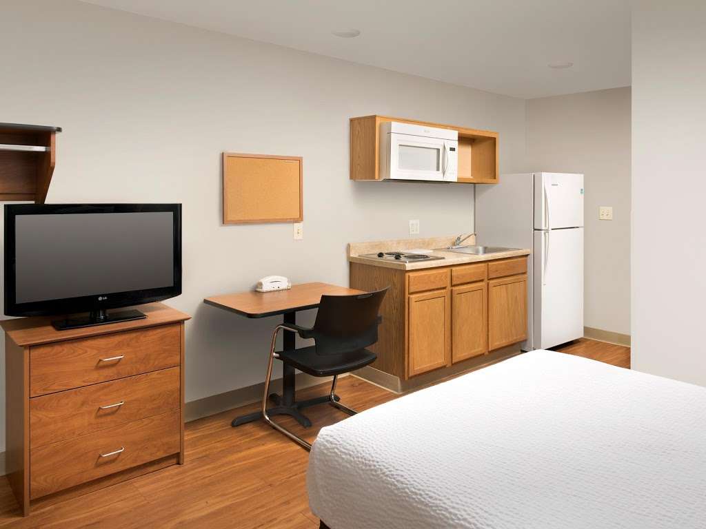 WoodSpring Suites Houston Baytown | 4624 East Fwy, Baytown, TX 77520, USA | Phone: (281) 421-4544