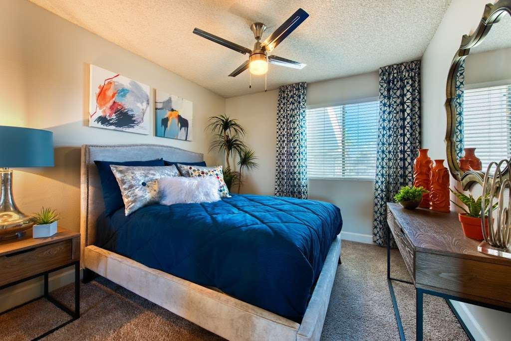 Denim Scottsdale Apartments | 7791 E Osborn Rd, Scottsdale, AZ 85251, USA | Phone: (480) 941-2463