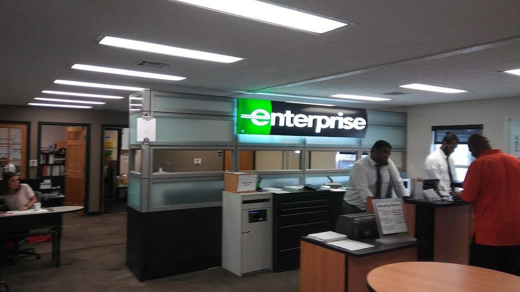 Enterprise Rent-A-Car | 10656 E Colonial Dr, Orlando, FL 32817 | Phone: (407) 823-9404