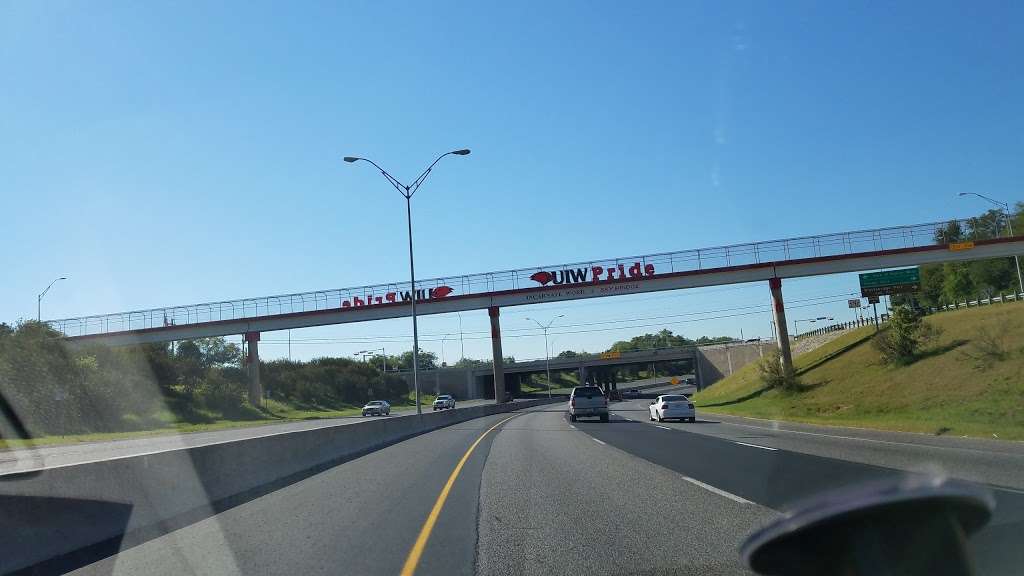 Incarnate Word High School | 727 E Hildebrand Ave, San Antonio, TX 78212, USA | Phone: (210) 829-3100