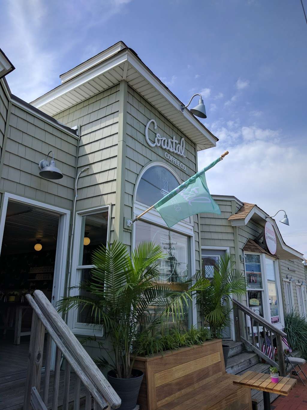 Coastal Coffee Company | 412 N Bay Ave #2, Beach Haven, NJ 08008, USA | Phone: (609) 467-5479