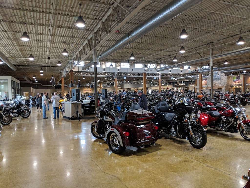 Woodstock Harley-Davidson | 2235 S Eastwood Dr, Woodstock, IL 60098 | Phone: (815) 337-3511