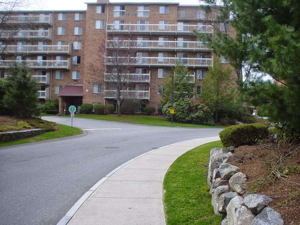 Kimball Court Apartments | 7 Kimball Ct, Woburn, MA 01801, USA | Phone: (781) 933-9900