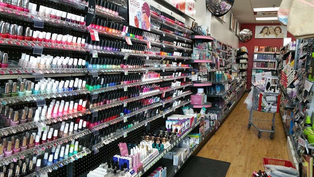 Sally Beauty | 1019 W Patrick St, Ste D-3, Frederick, MD 21702, USA | Phone: (301) 846-7781