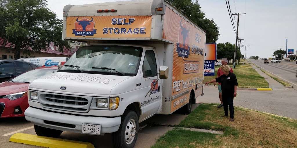 Macho Self Storage Dallas | 1750 W Northwest Hwy, Dallas, TX 75220, USA | Phone: (972) 444-8787